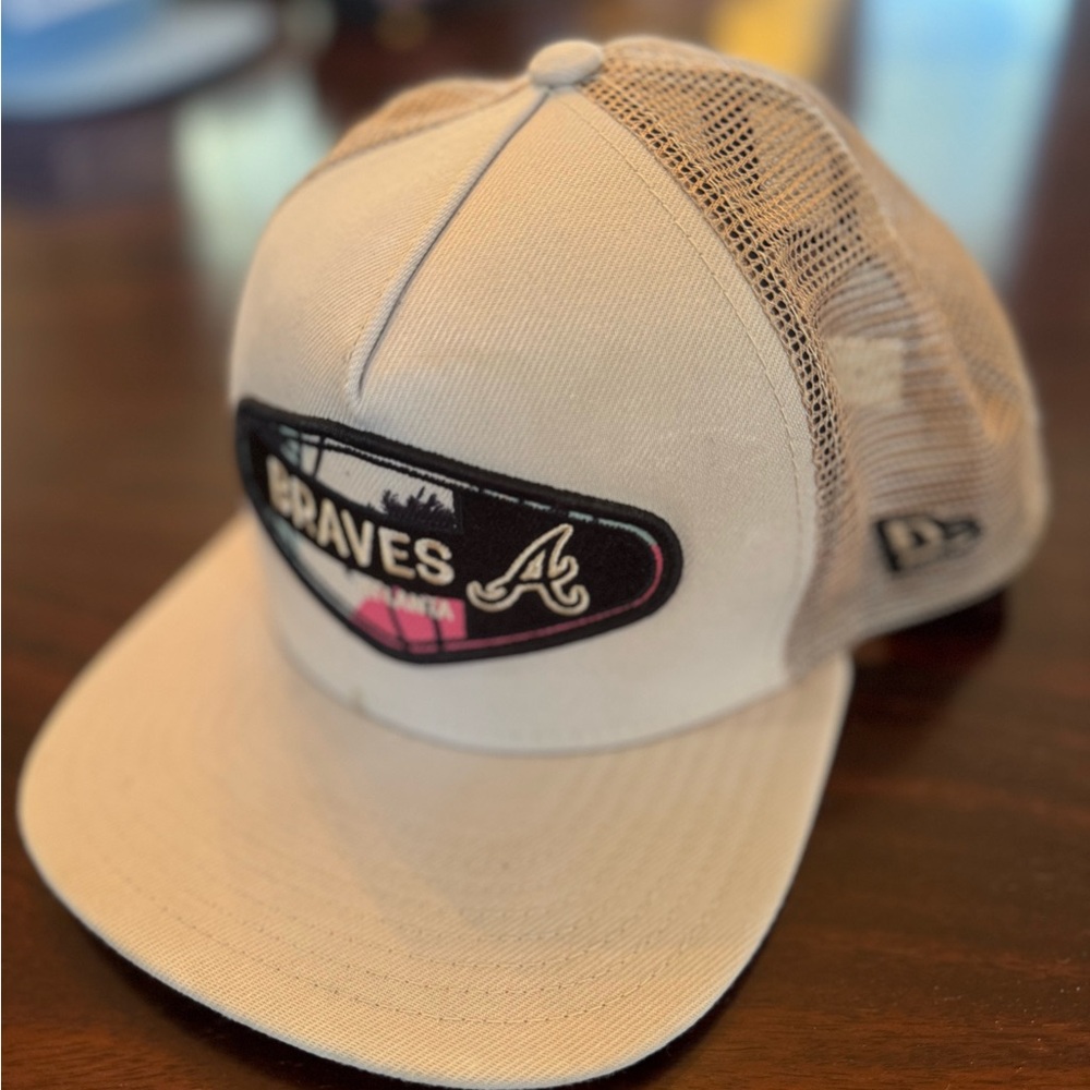 New Era Beige Braves Trucker Cap